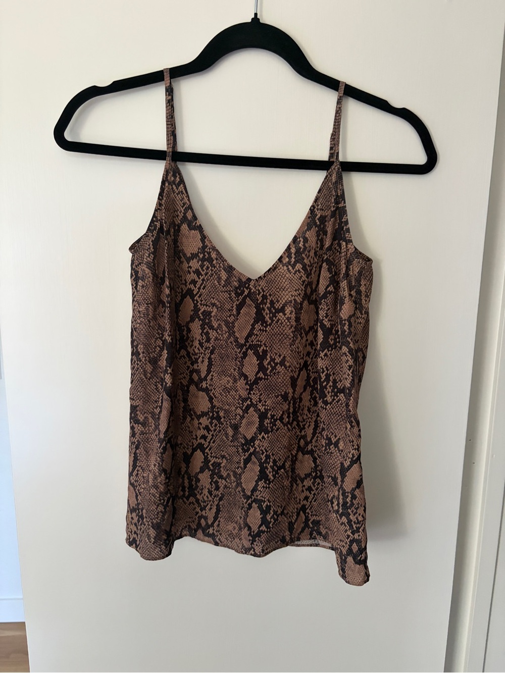 Frame 100% Silk Python Pattern Cami Tank Top Size XS - Picture 4 of 6